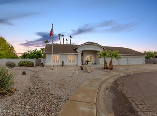 11814 N 56th Dr, Glendale, AZ 85304