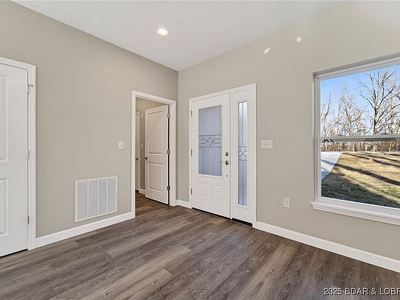 3rd image of 5844 Horseshoe Bend Pkwy