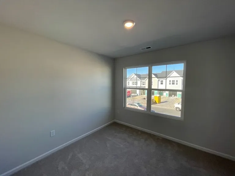 5010 Tura St — Photo 10