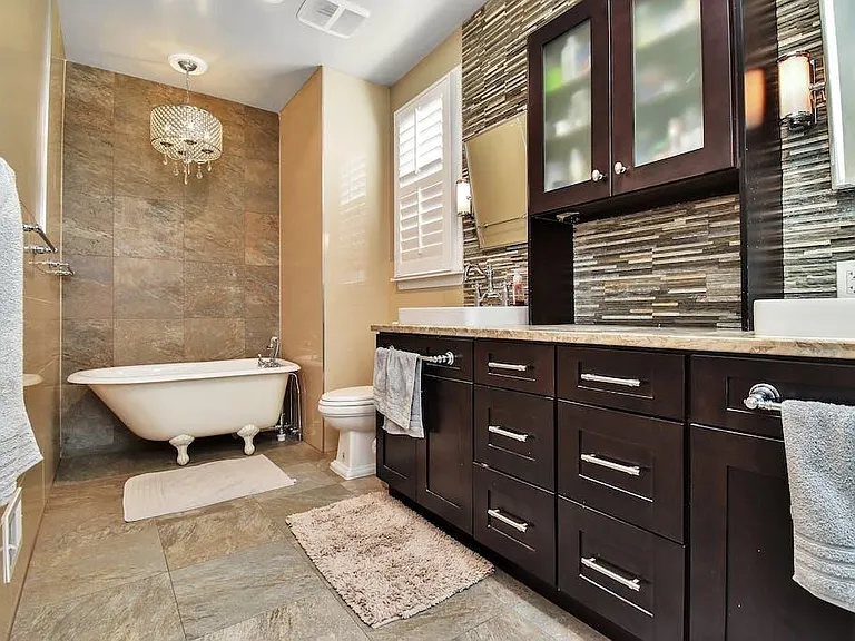 14 Lydia Dr — Photo 10