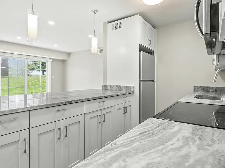 3 bedroom of kitchen 1