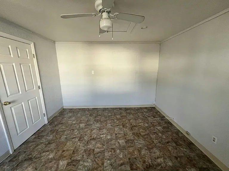 138 Southland Ct #138 — Photo 6