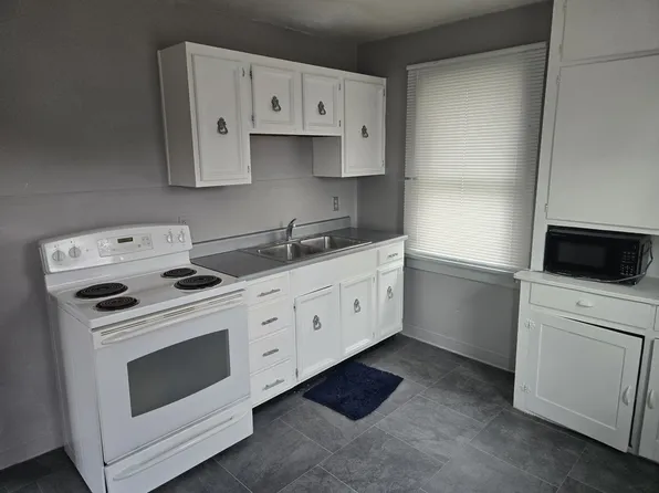 822 S Meade St, South Bend, IN 46619