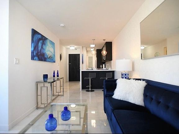 4th image of 1255 Collins Ave APT 404