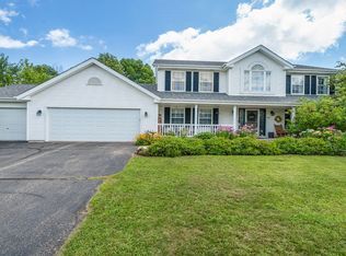 713 N Kingsway Ln, Byron, IL 61010