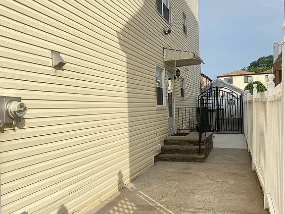 3rd image of 59 Willowwood Ln #B