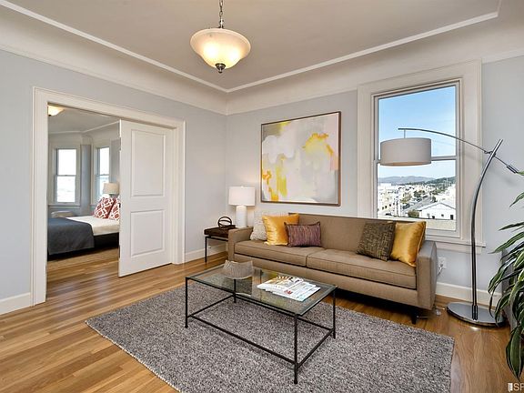 5th image of 724 16th Ave APT 6