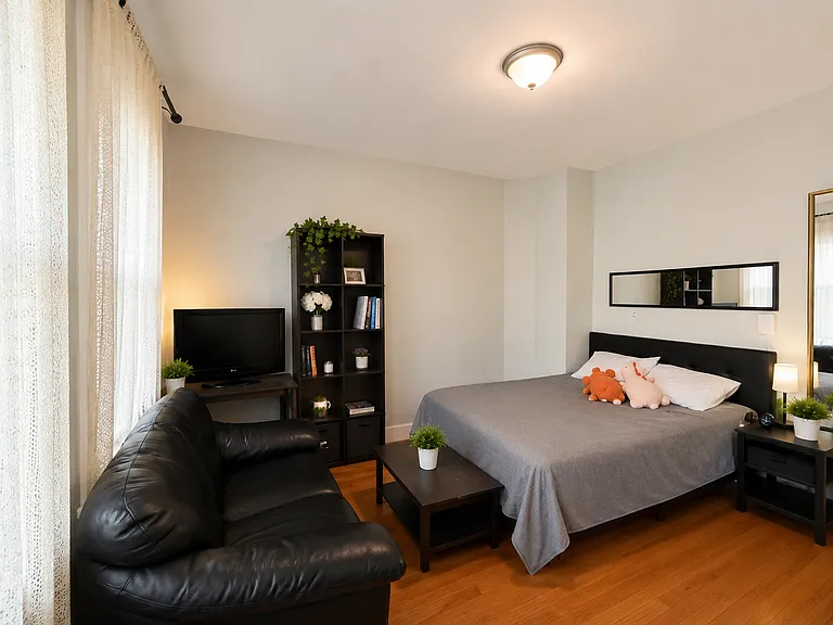 32 Reedsdale St #3 — Photo 5