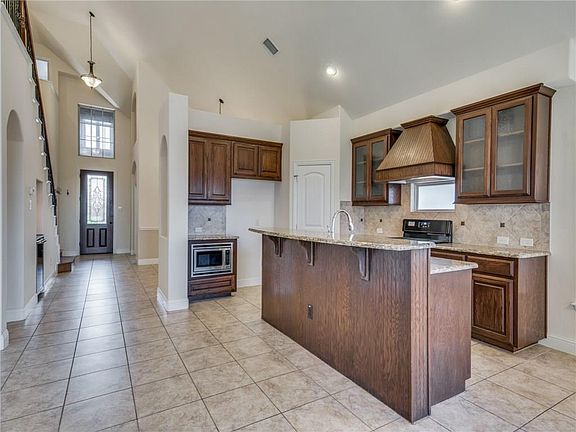 5th image of 1208 Brendan Dr
