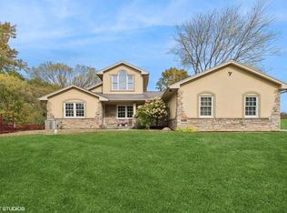 26181 N Anderson Rd, Wauconda, IL 60084