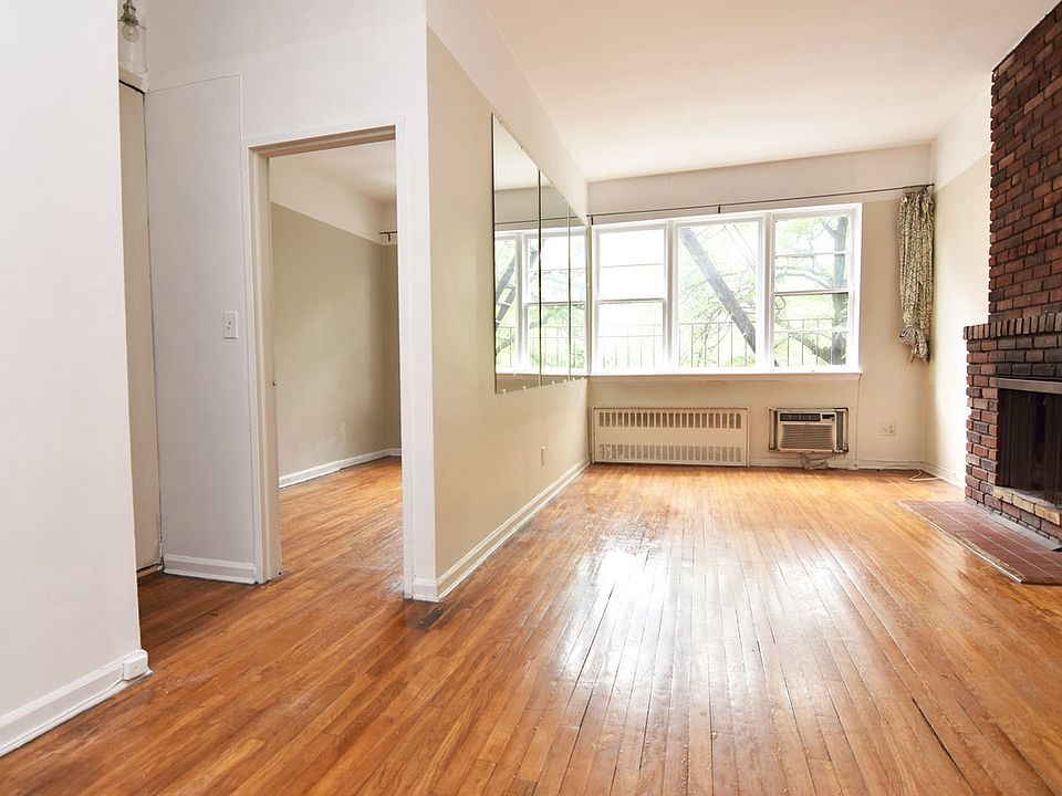 1st image of 453 W 48th St #2AA