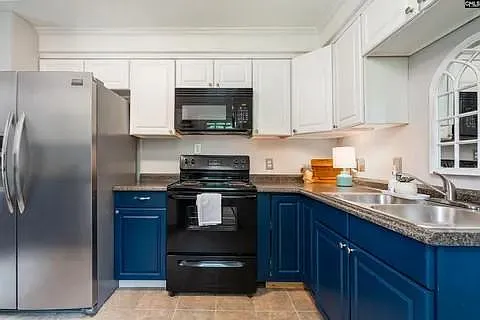 3804 Heyward St — Photo 3