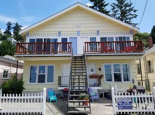 2132 Alki Ave SW APT C, Seattle, WA 98116
