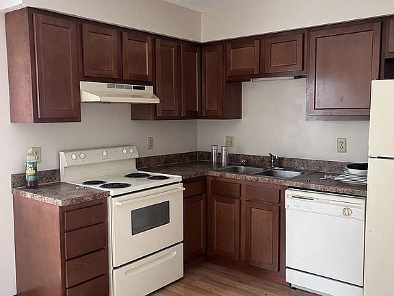 3rd image of 3074 Sawdust Ln