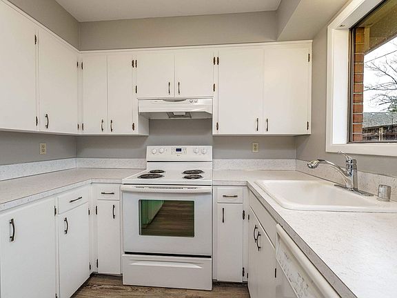 5th image of 3814 F St #3814