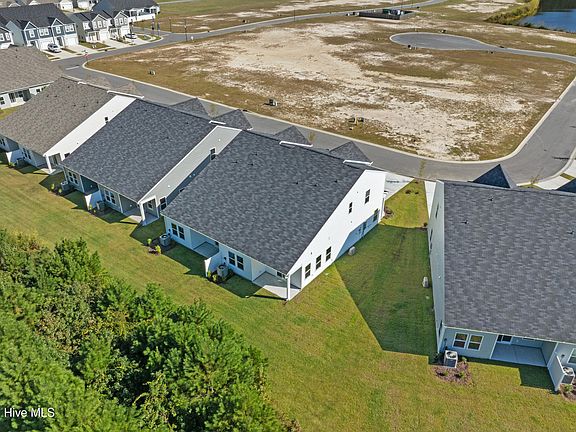 4th image of 317 Parkington Lane #87a