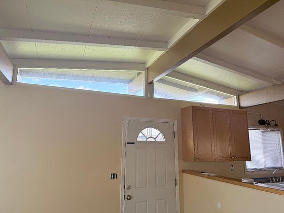 4th image of 6108 Purdue Dr