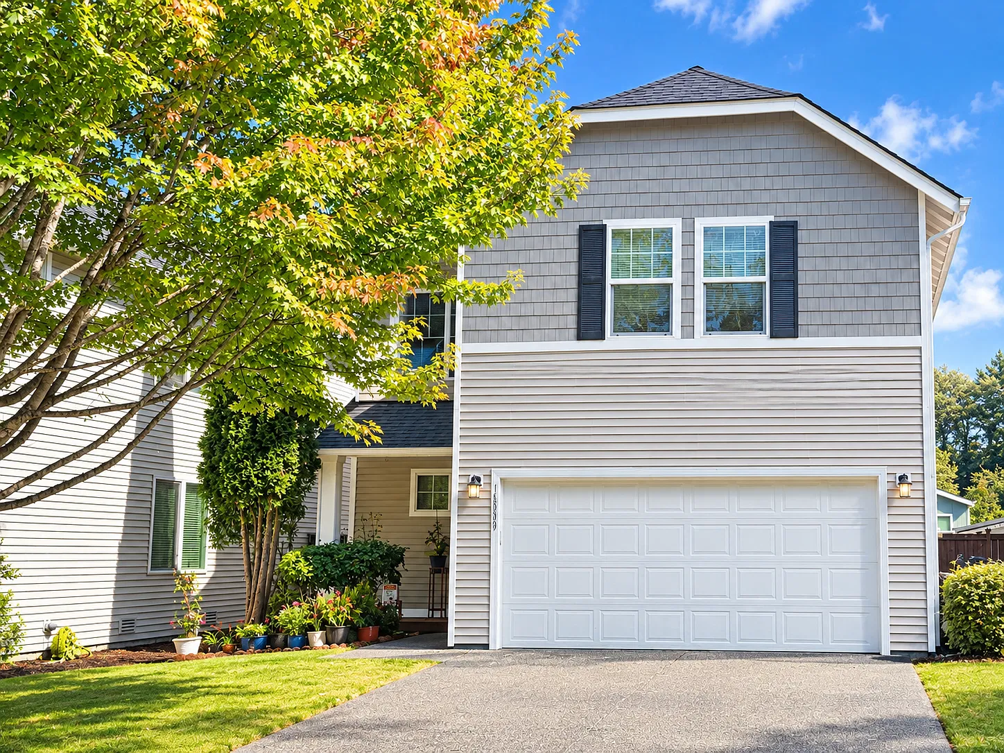 3 bed, 2.5 bath, 1620 sqft, $3,400 — Photo 1