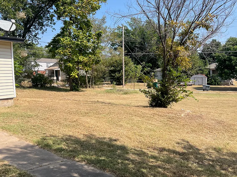 301 N Grant Ave — Photo 11