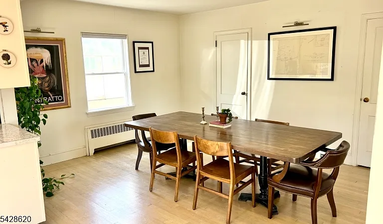21 Payne Rd — Photo 8