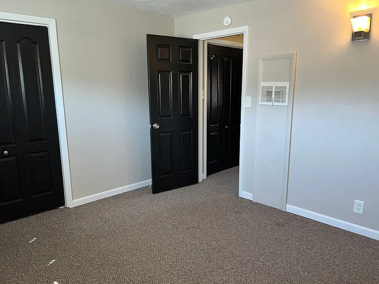 10 Indian Springs Dr — Photo 7