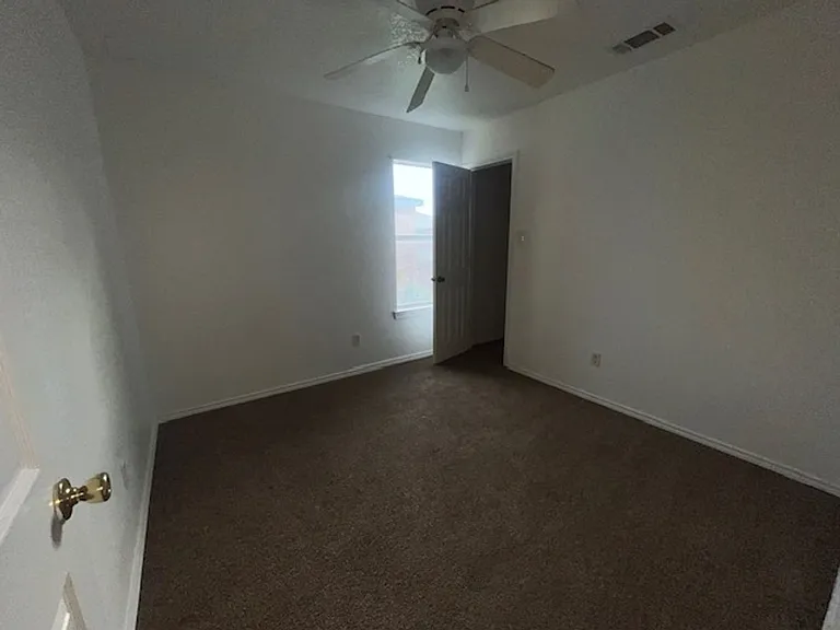 3303 Toledo Dr #C — Photo 6
