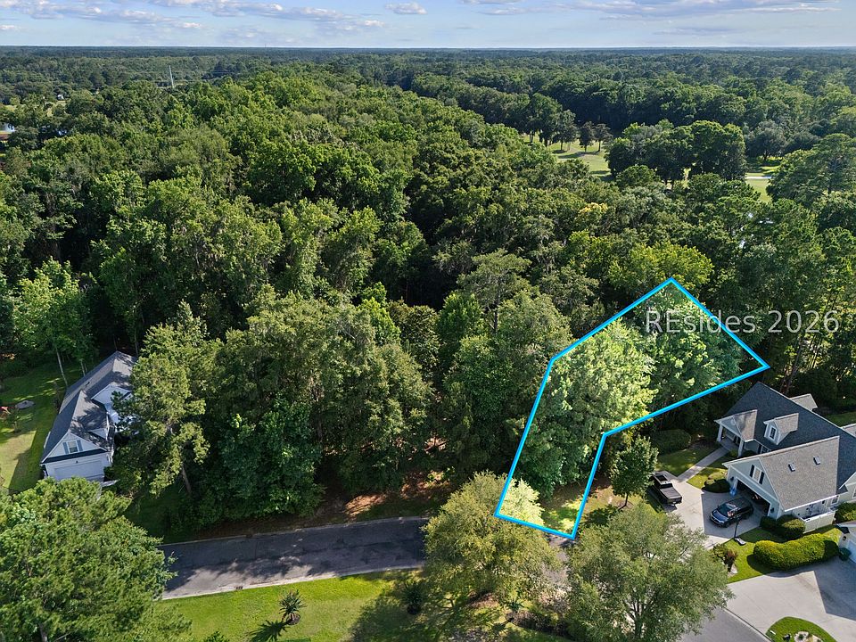 1st image of 252 Club Gate Dr