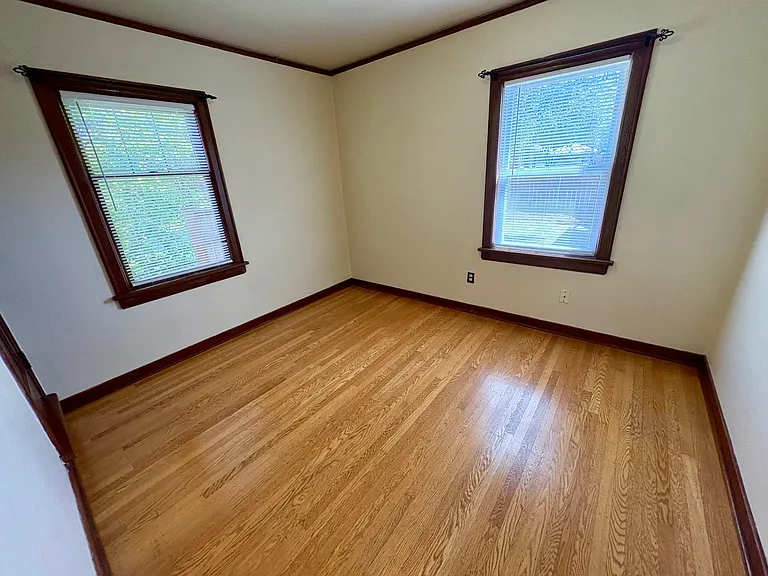 8028 Jones Ave NW — Photo 10