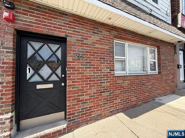 1st image of 345 Lanza Avenue
