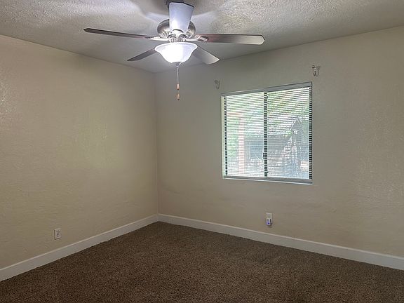 3rd image of 5485 E Ashcroft Ave