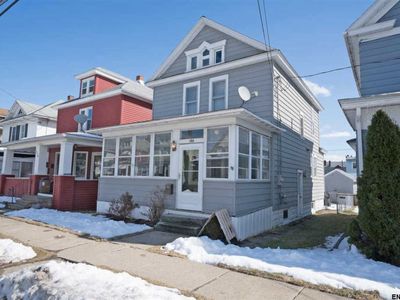 208 6th Ave, Watervliet, NY, 12189