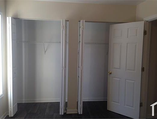 3rd image of 240 Kentucky Ave #B