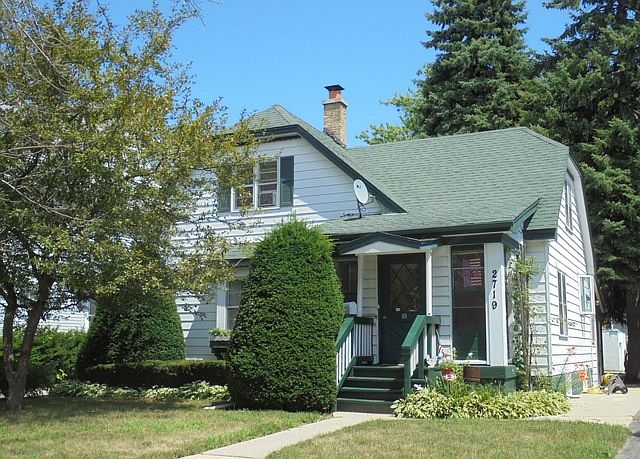 2nd image of 2719 Elizabeth Ave
