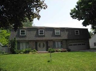 3331 Rosehill Ter, Waterloo, IA 50701