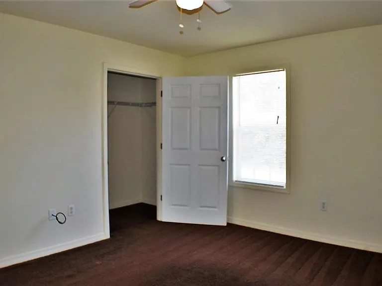 510 Sullivan Killrain Rd #C — Photo 9