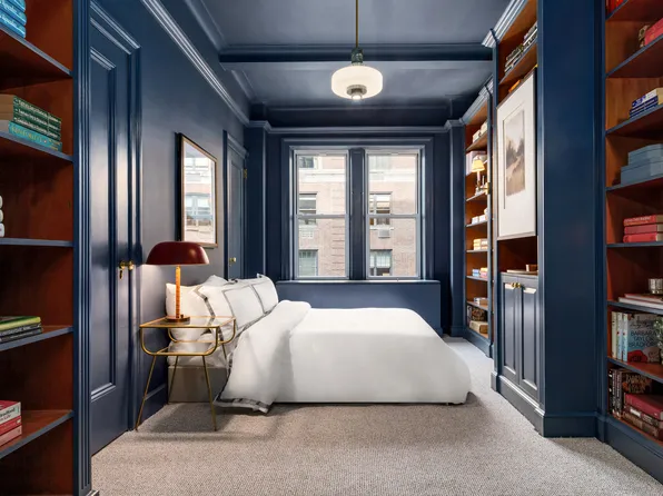 975 Park Avenue image 13 of 19