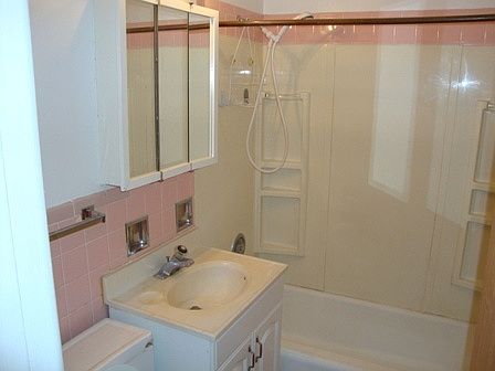 4th image of 4315 W 95th St APT 3