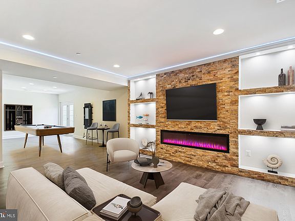 5th image of 2715 Orchard Oriole Way