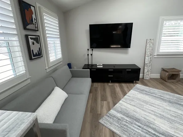 305 Bel Aire Dr, Franklin, TN 37064