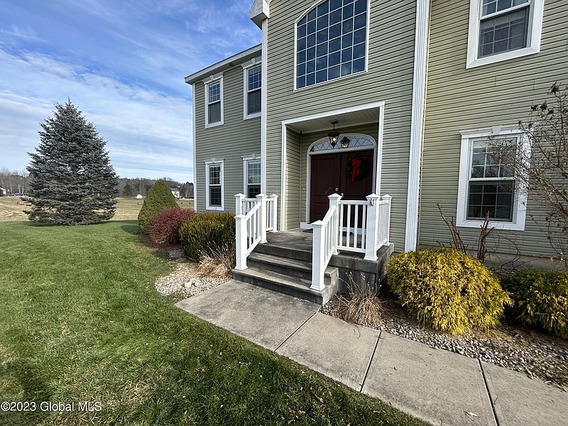 2nd image of 210 Bieniek Drive