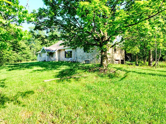 5th image of 4241 Summit View Rd