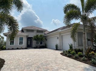 3221 Cotuit Ct, Naples, FL 34114