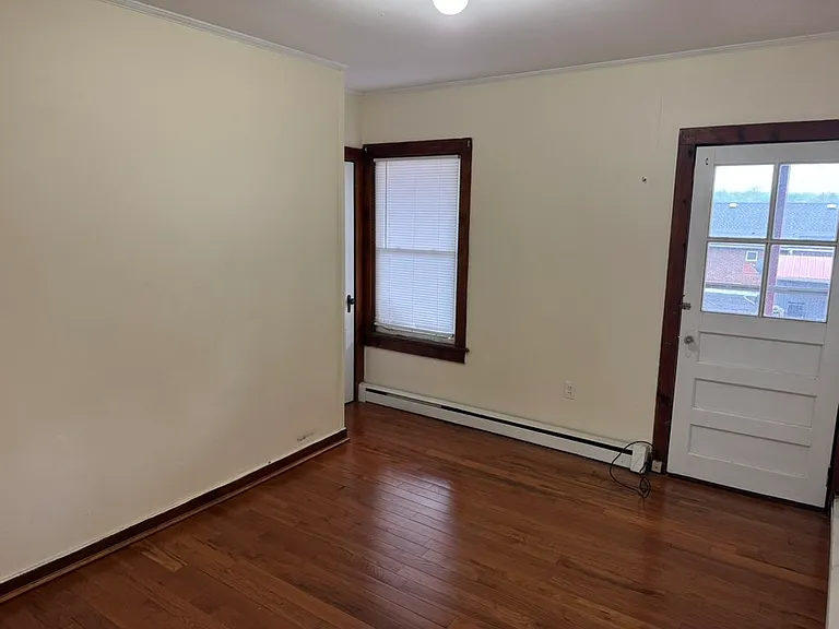 57 North St #1R — Photo 6