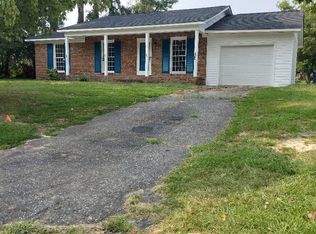115 Basin St, Dunn, NC 28334