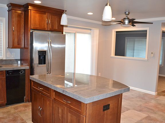 5th image of 2616 Bass Ct