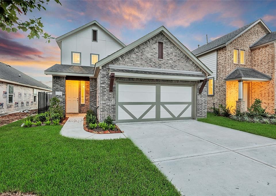 1st image of 12320 Murano Dr