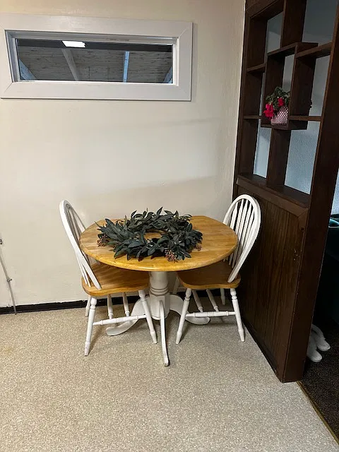 2 bed, 850 sqft, $1,300 — Photo 4