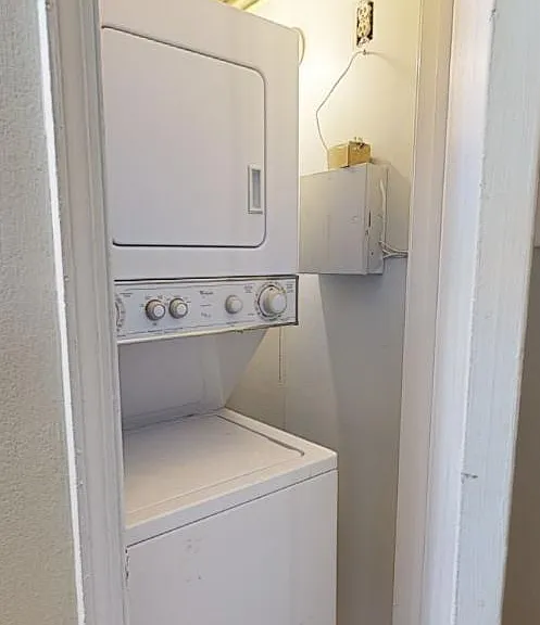 Unit Photo