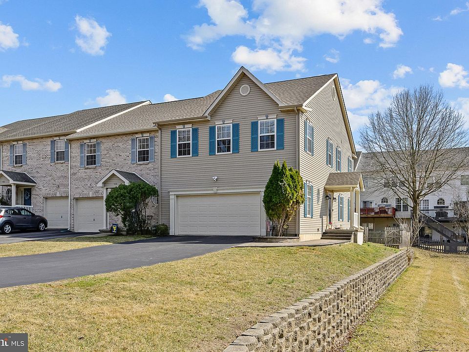 1st image of 917 Morningdale Dr