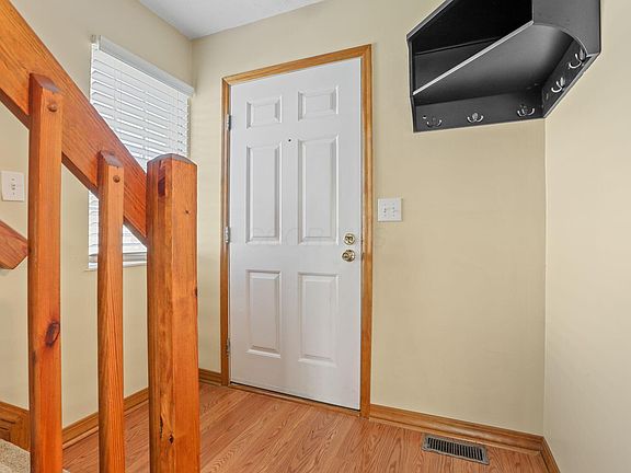 5th image of 1673 Blackhorse Ln #156F